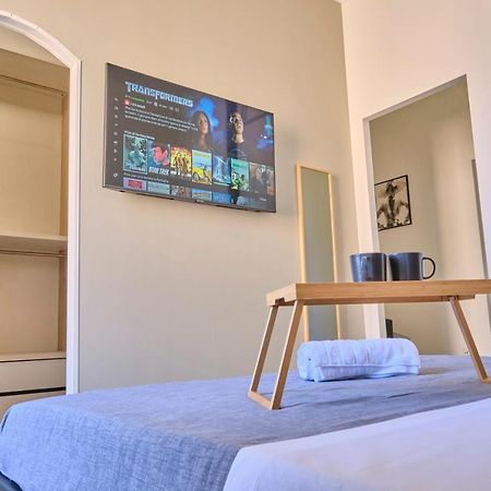 Apartamento Monza-Centro Modern Flat Near Train Station Exterior foto